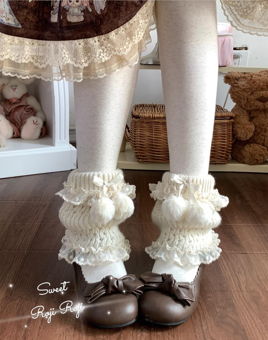 Roji Roji - Kawaii Lolita Wool Leg Warmers, Pom-Pom Accented Bow