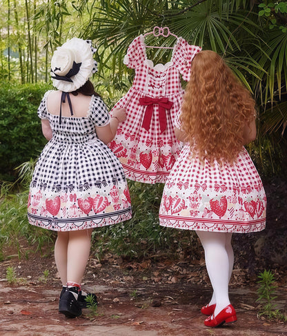 Chubby Cat Diary - Gingham Strawberry - Plus Size Country Lolita OP Dress