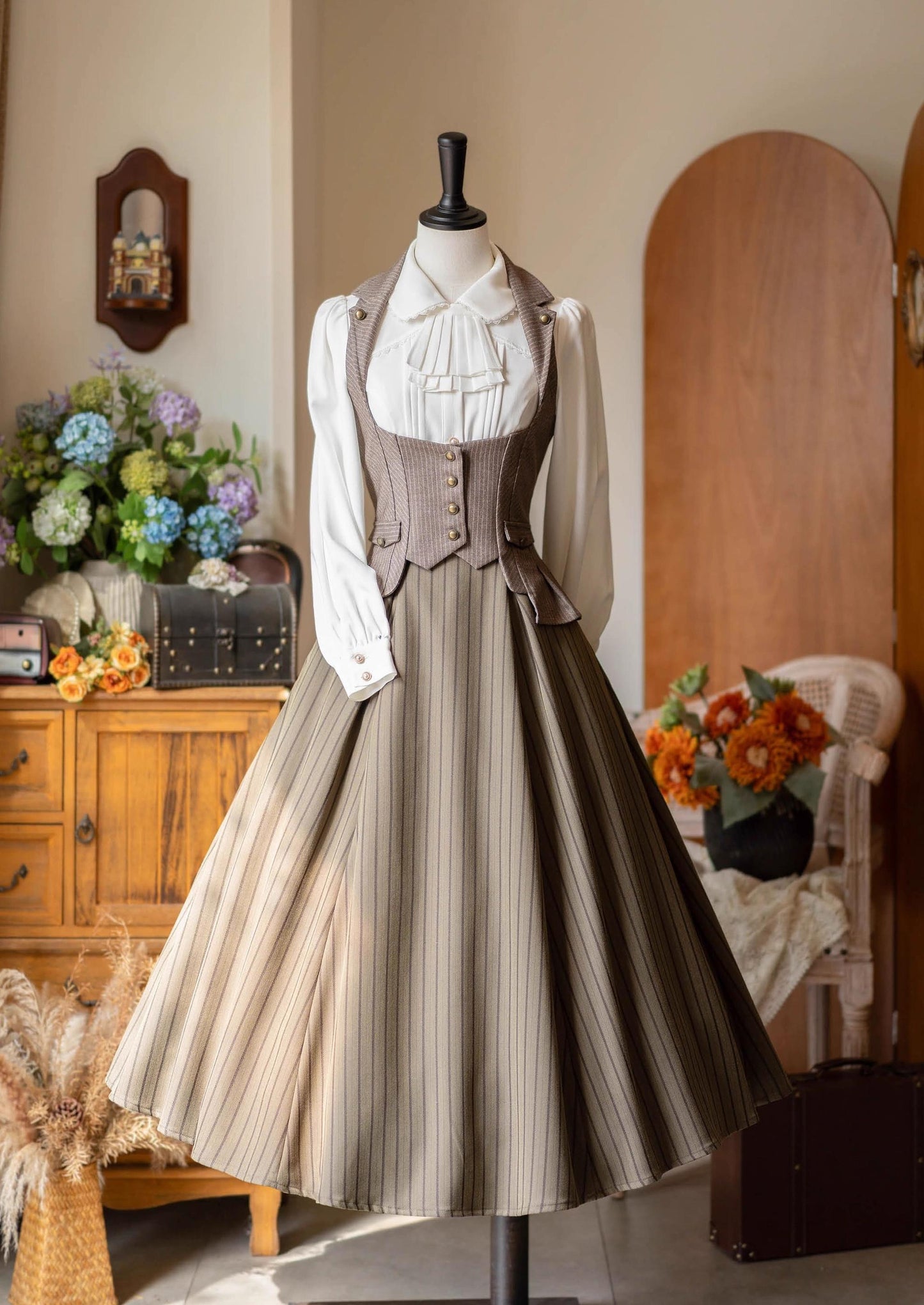 Forest Wardrobe - Forest Contract - Classic Lolita Striped Vest, Elastic Waist