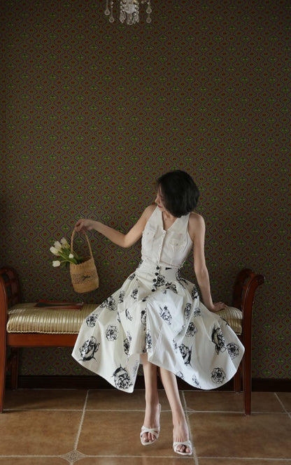 Hepburn skirt with black rose