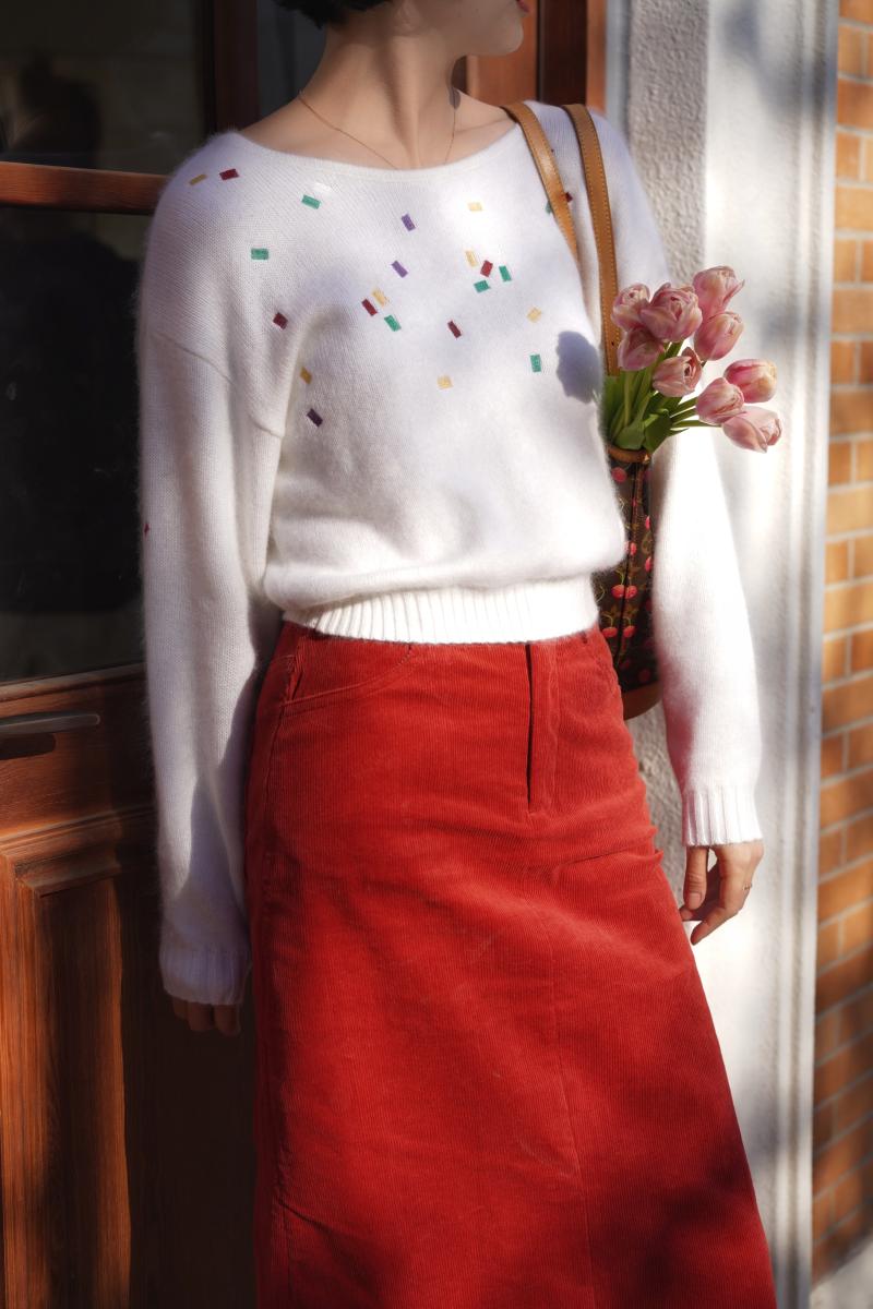 Confetti embroidery knit sweater