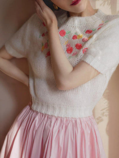 Blooming embroidery slim knit