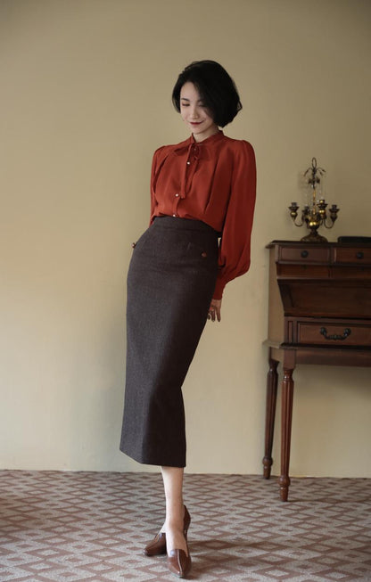 Western lady wool tube skirt