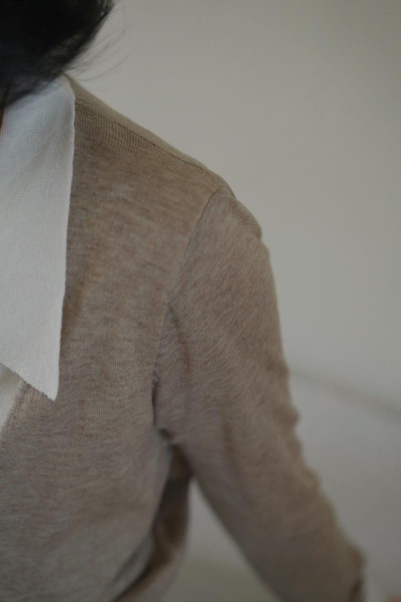 White brown knitted cardigan top