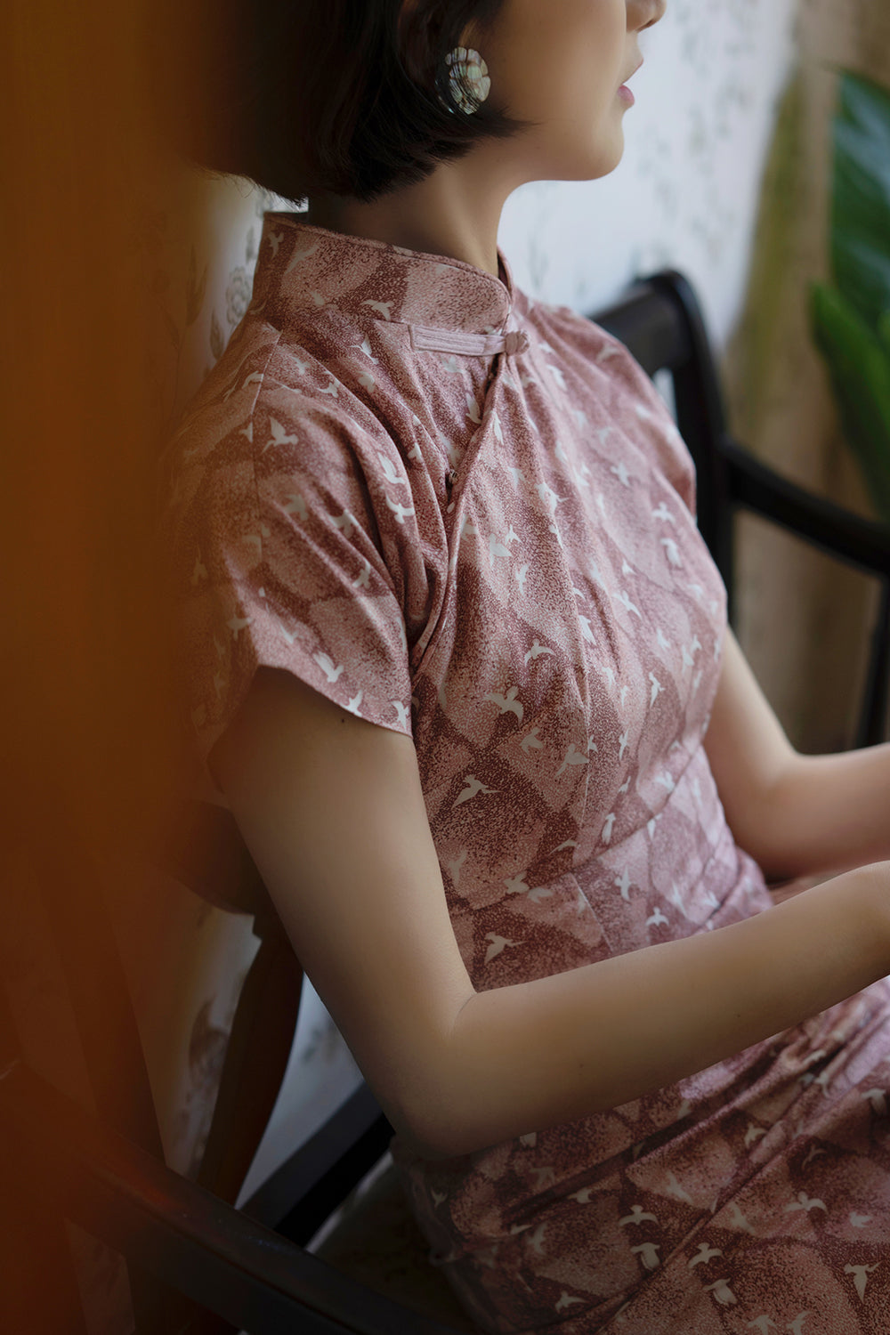 Pale crimson bird cheongsam dress