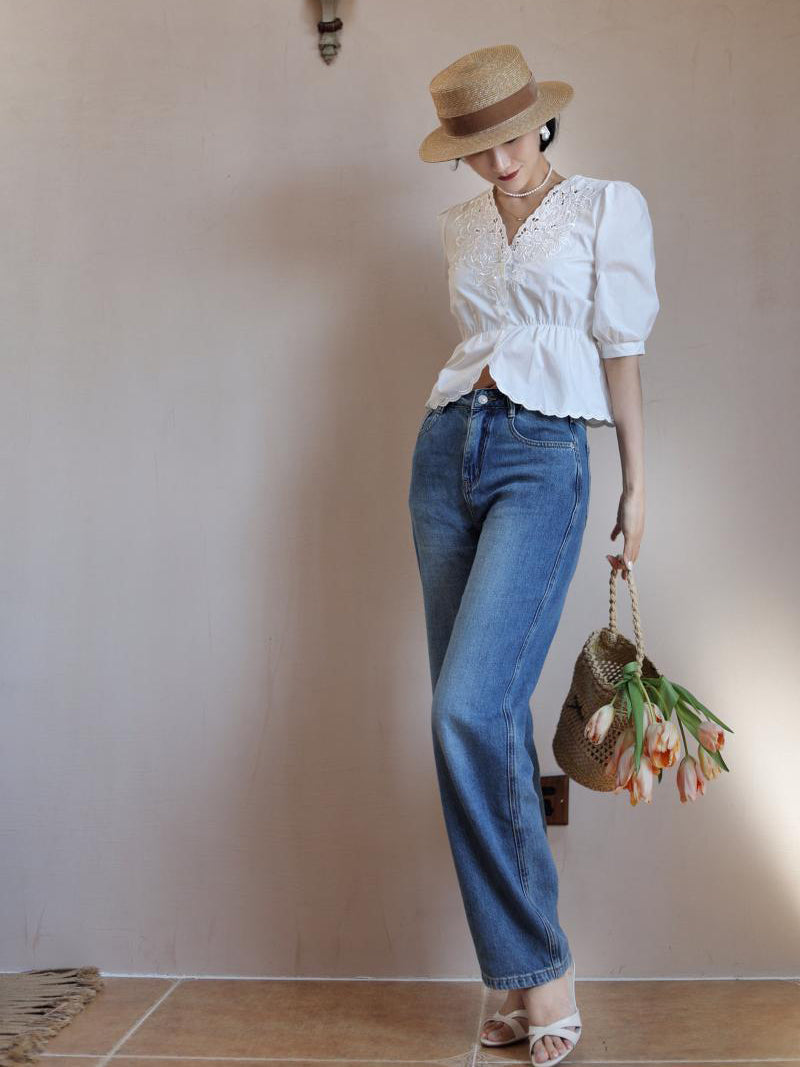 Floral embroidery white retro blouse