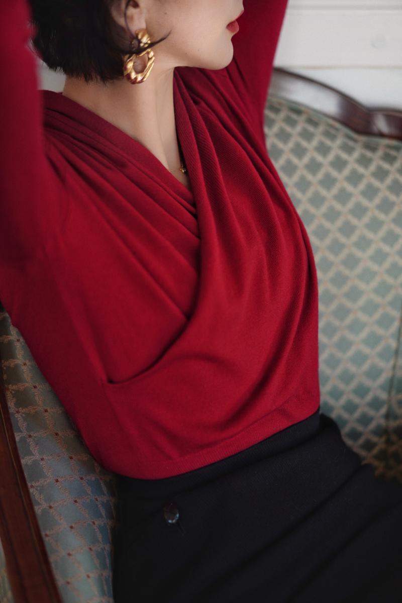 Crimson Lady Knitted Sweater