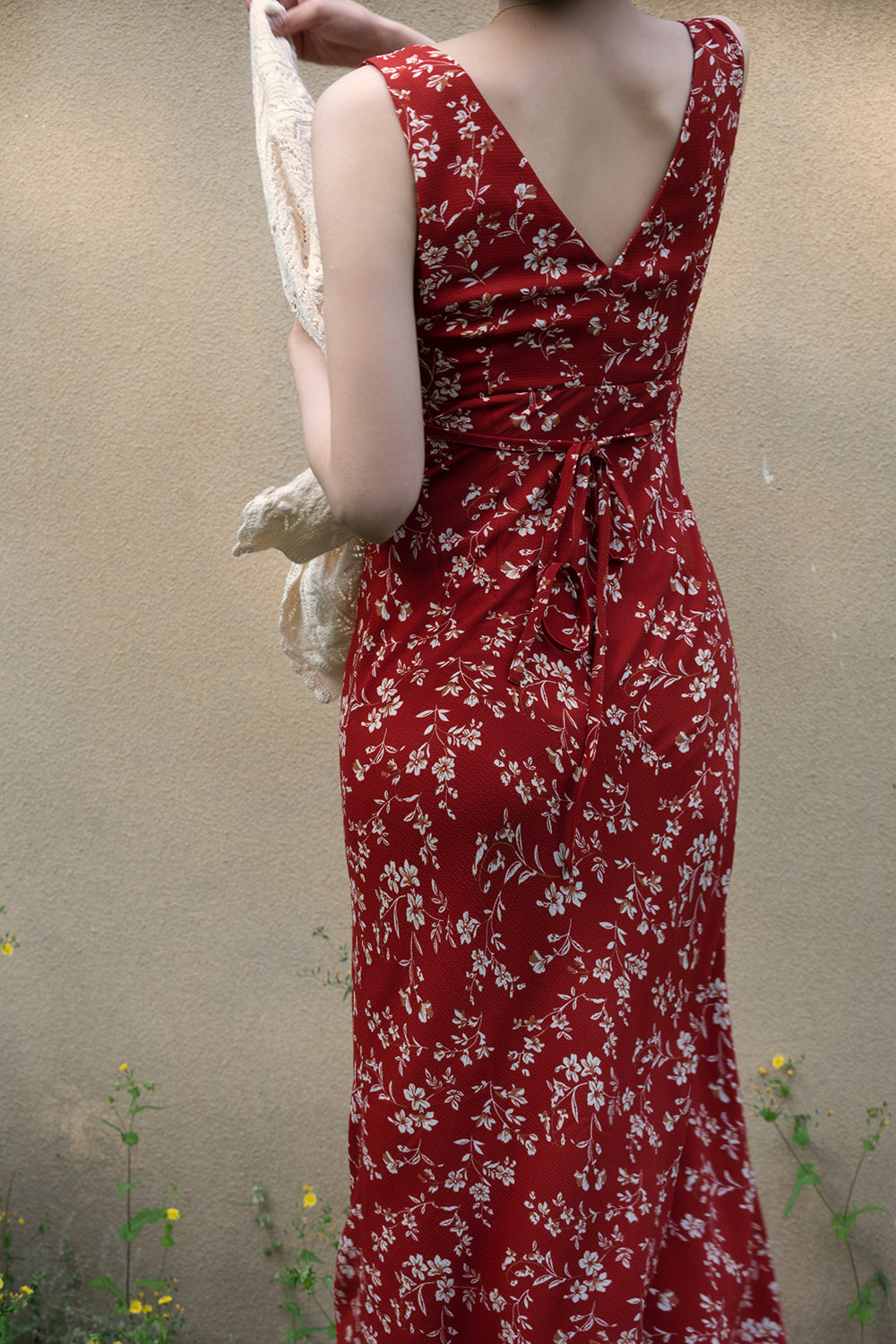 Crimson flower retro V-neck sleeveless dress