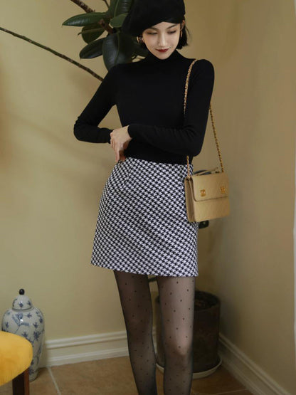 Houndstooth short tweed skirt