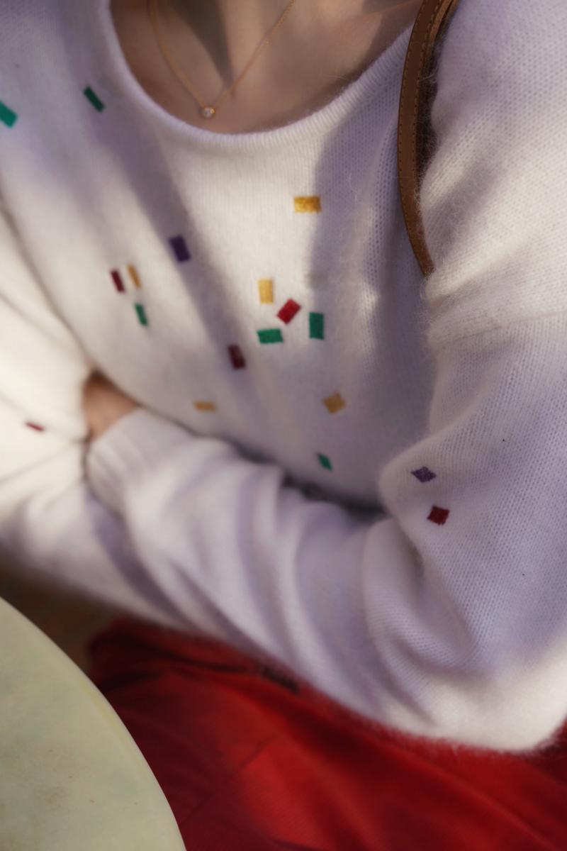 Confetti embroidery knit sweater