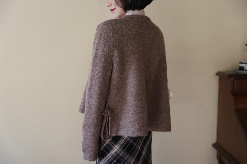 Lady Wool Knit Cardigan