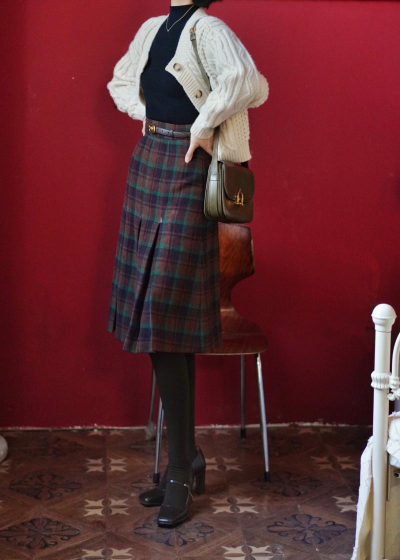 Dark brown plaid classical pleated skirt