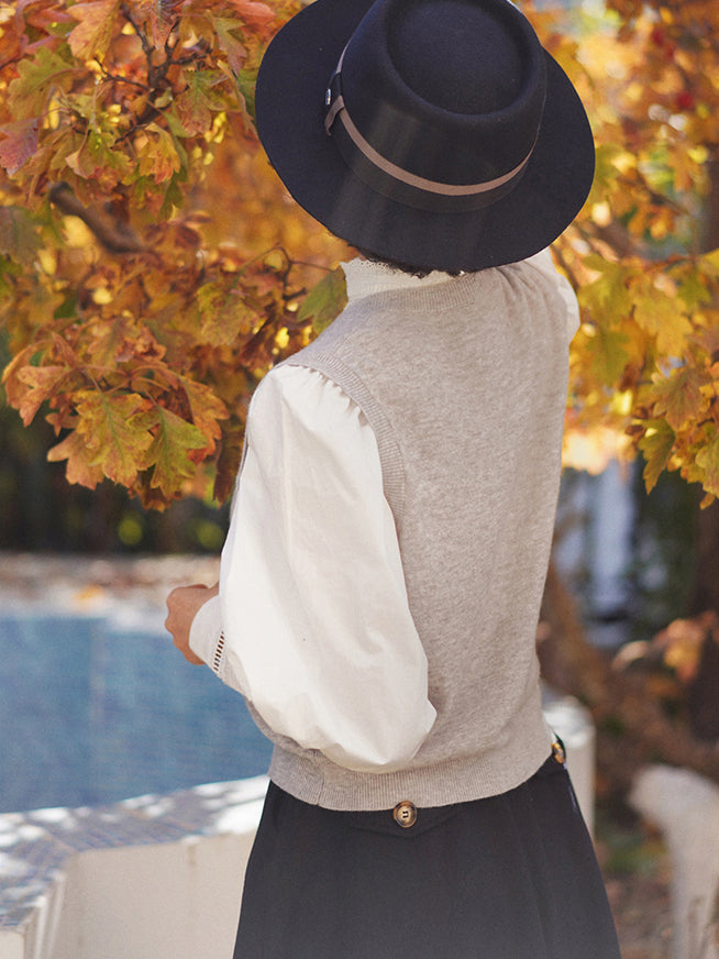 Pure white embroidery high neck blouse