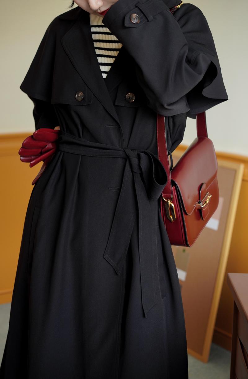 Black lady classic trench coat