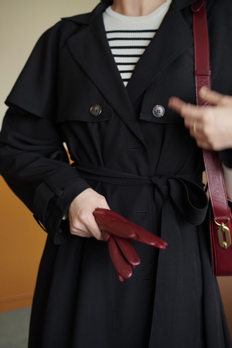 Black lady classic trench coat