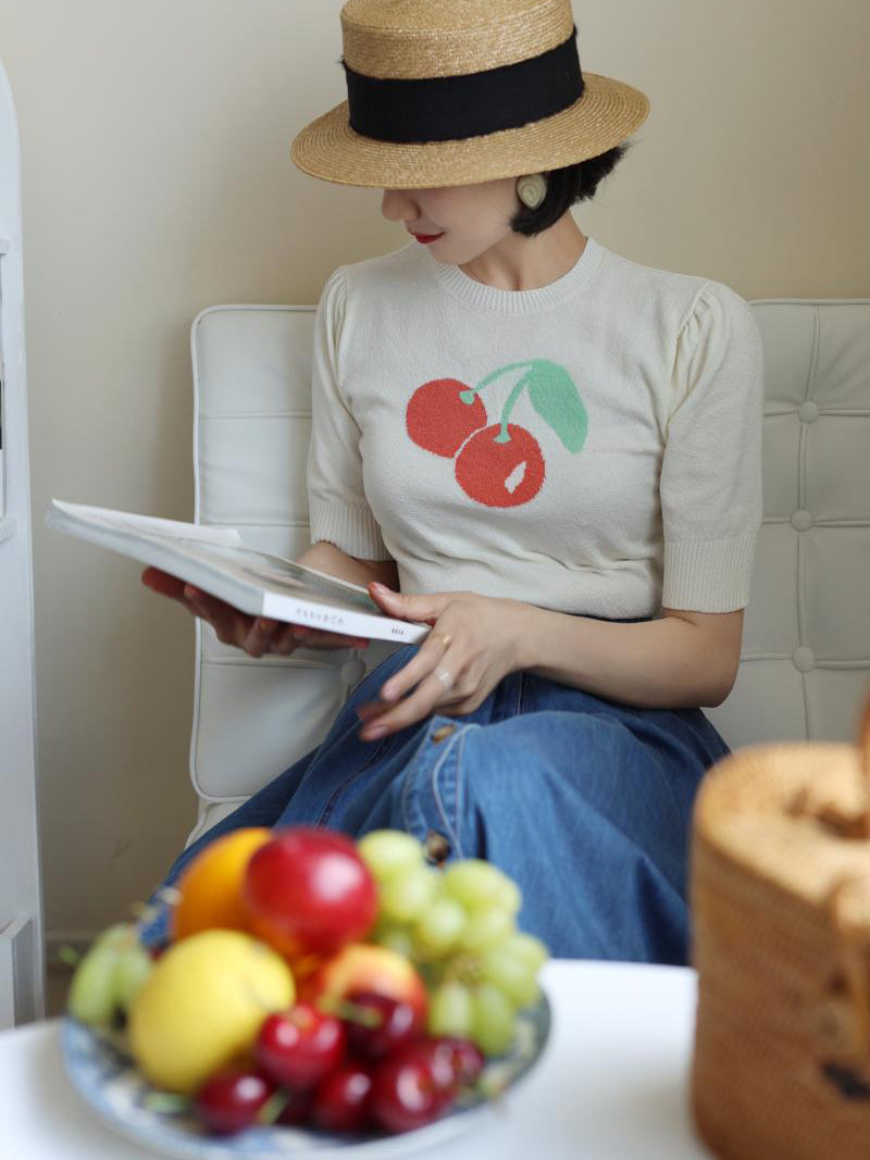 Knitted top with red cherry print