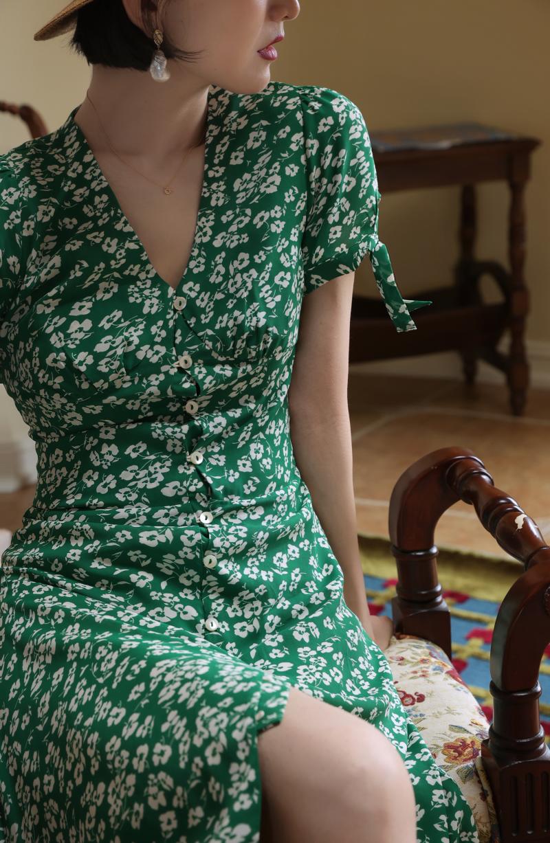 Green Bouquet French Retro Dress