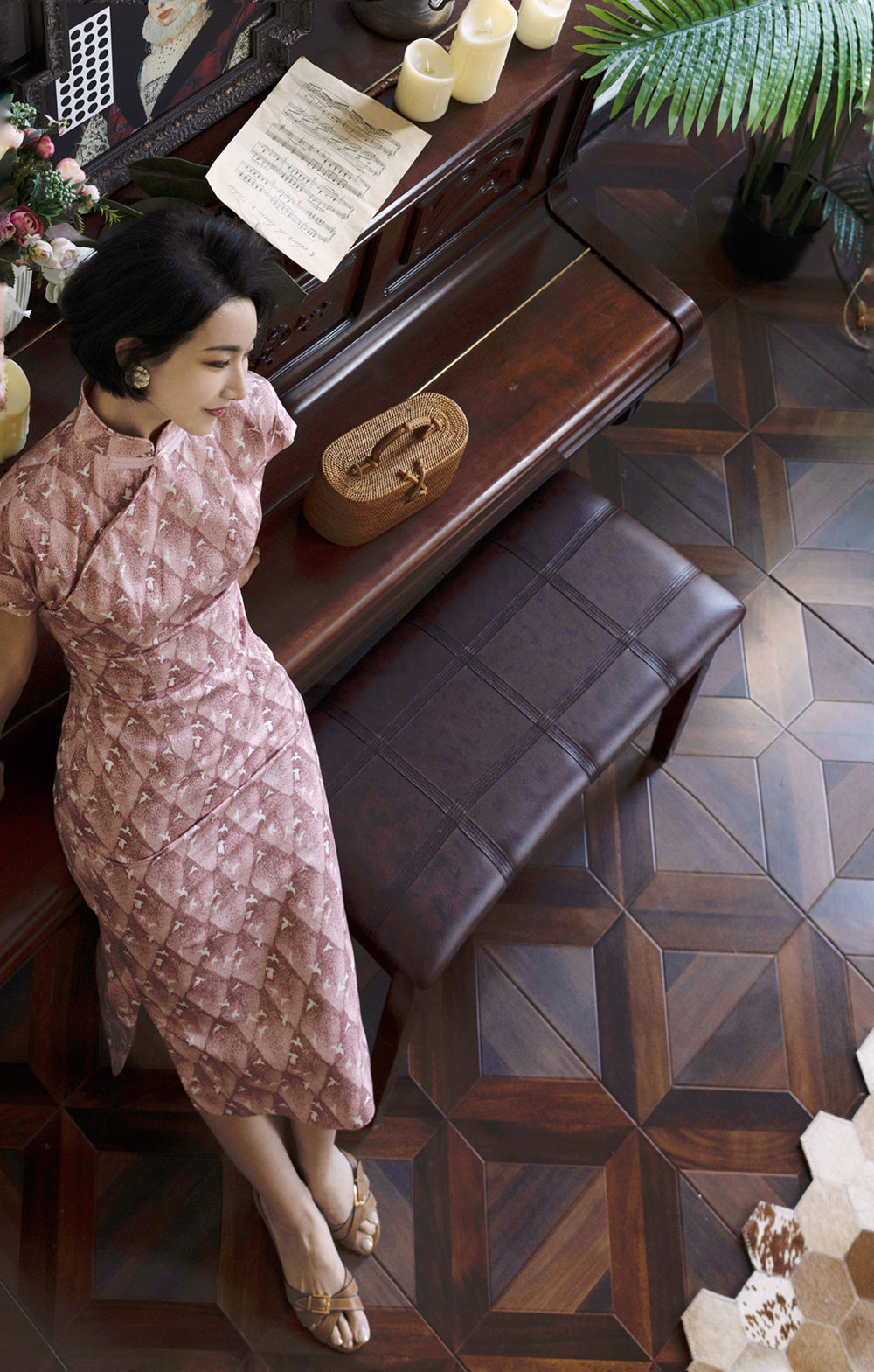 Pale crimson bird cheongsam dress