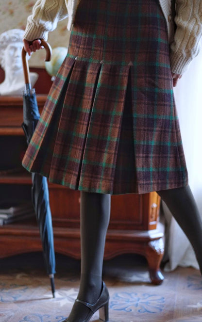 Dark brown plaid classical pleated skirt