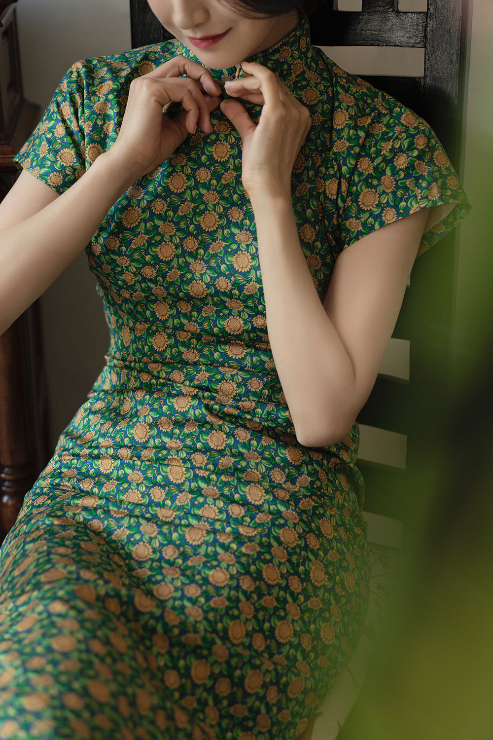 Deep green small sunflower cheongsam dress