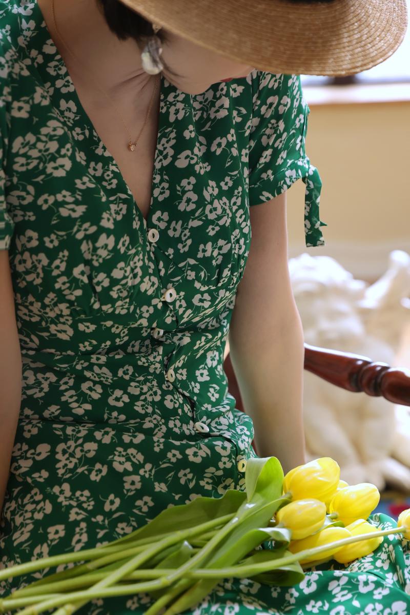 Green Bouquet French Retro Dress