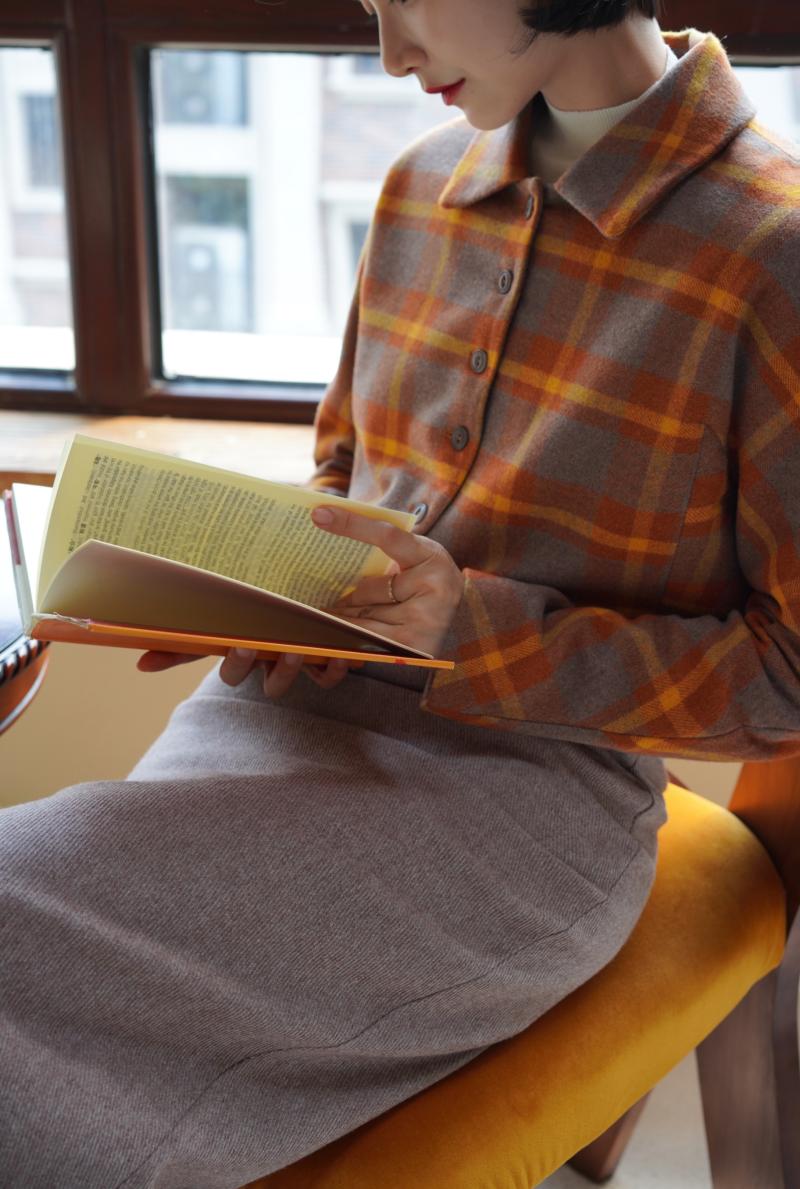 Gray orange plaid classical short jacket