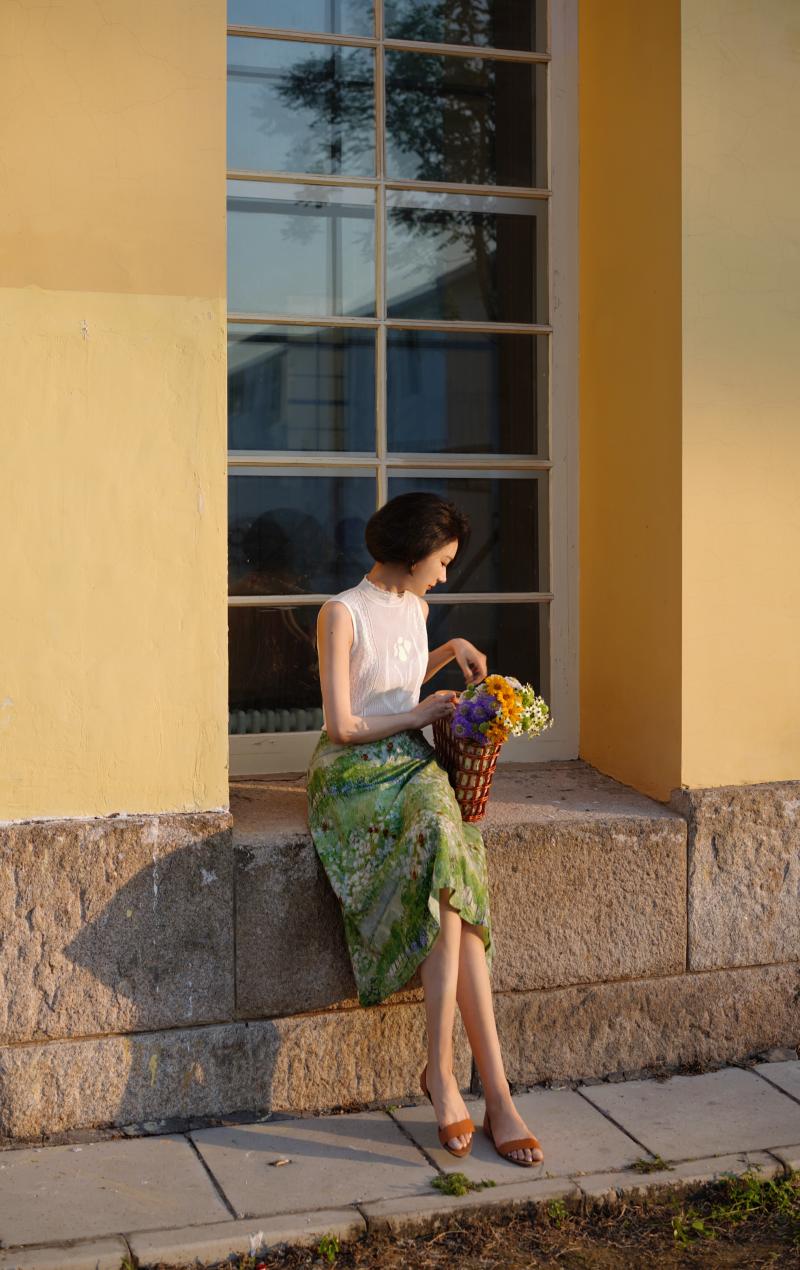 water lily lace sleeveless tank top