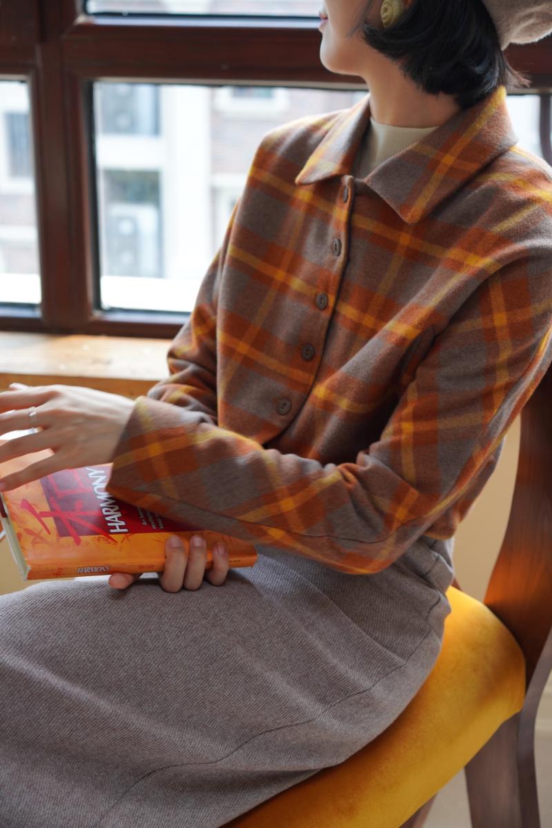 Gray orange plaid classical short jacket