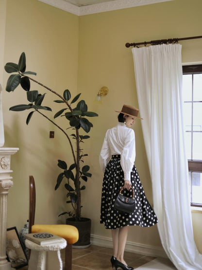 Black lady polka dot umbrella skirt