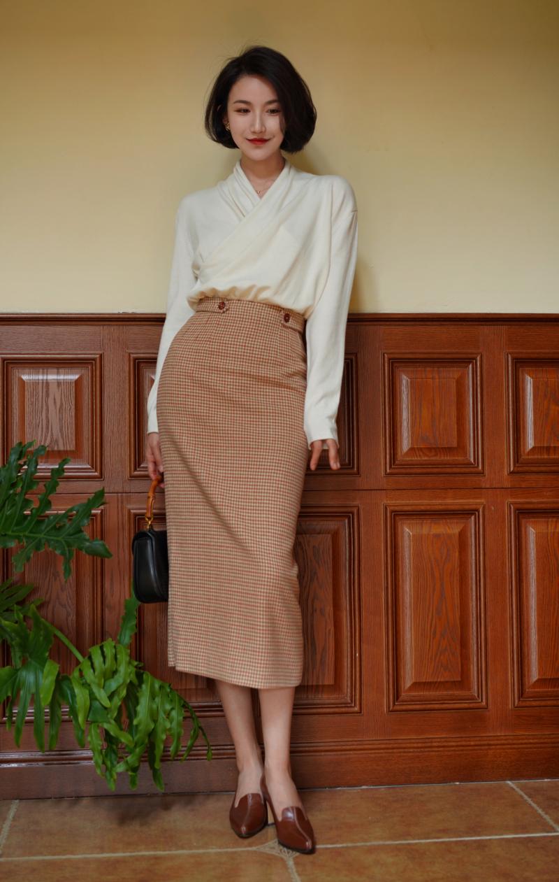 Orange brown houndstooth tweed tube skirt