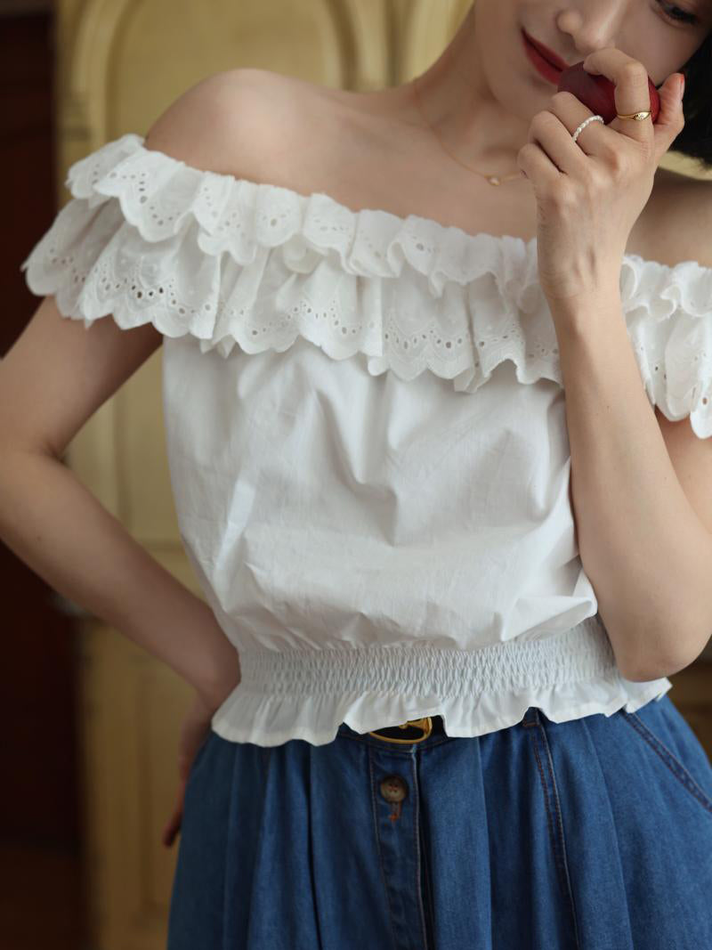 Pure white embroidery off-shoulder blouse