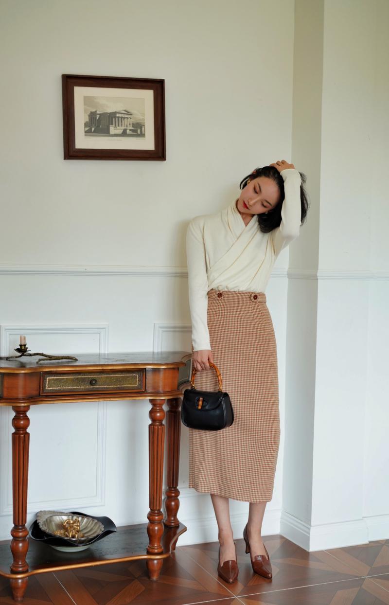 Orange brown houndstooth tweed tube skirt