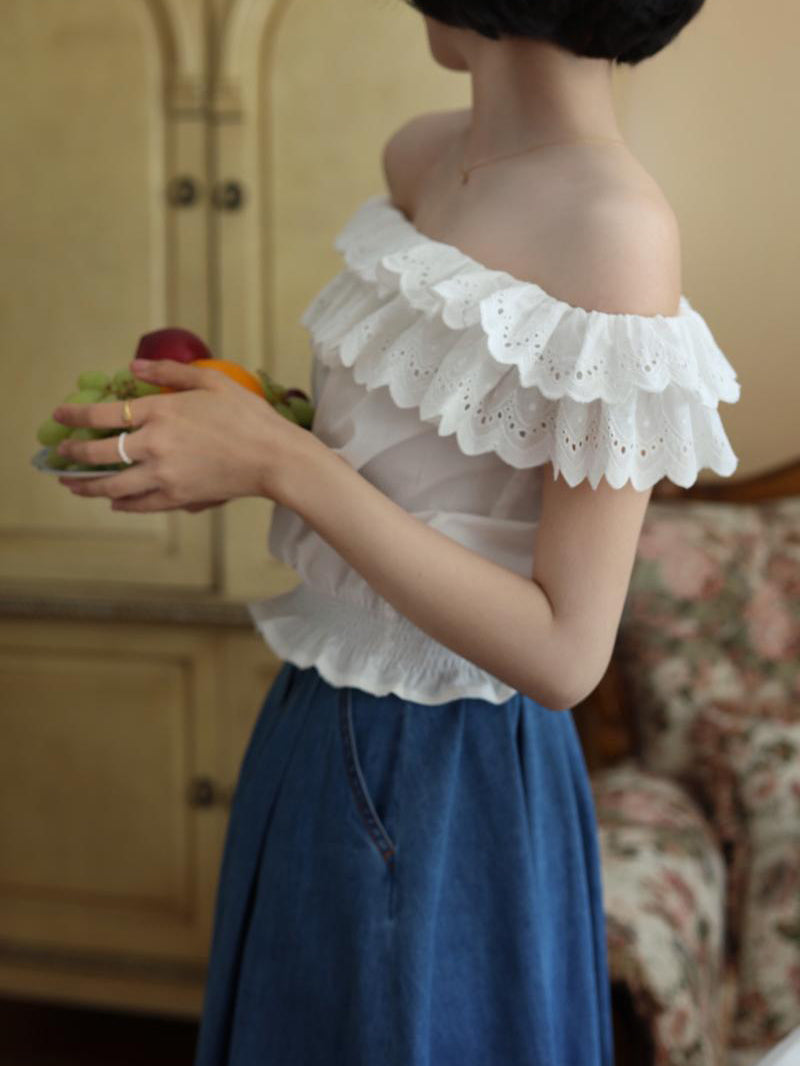 Pure white embroidery off-shoulder blouse