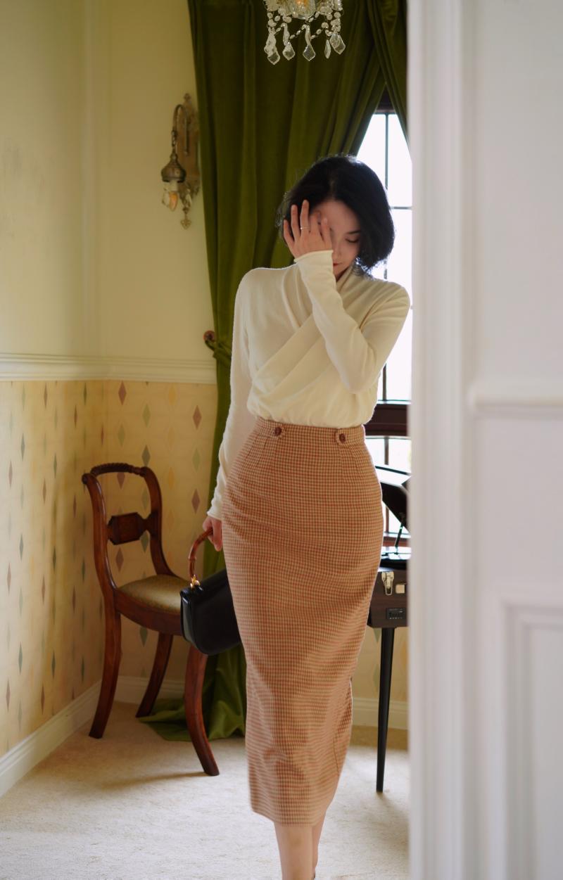 Orange brown houndstooth tweed tube skirt