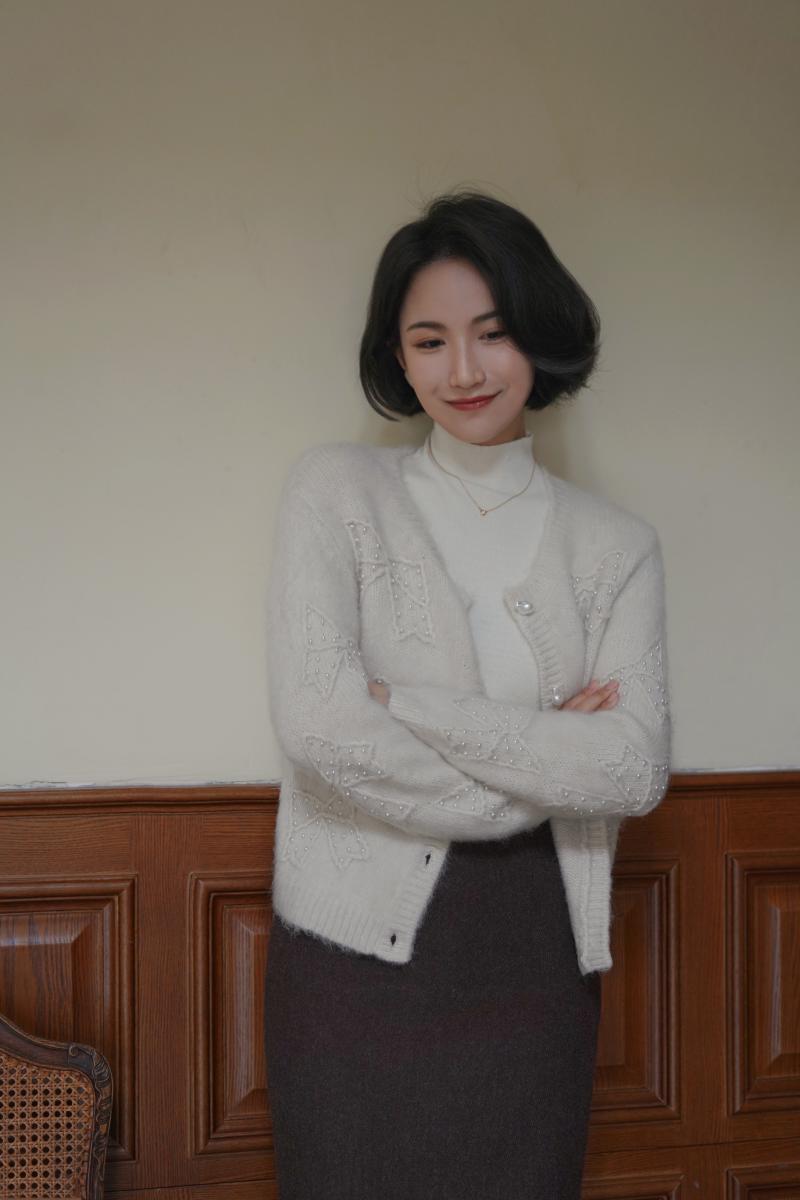 Embroidered mohair cardigan with bow