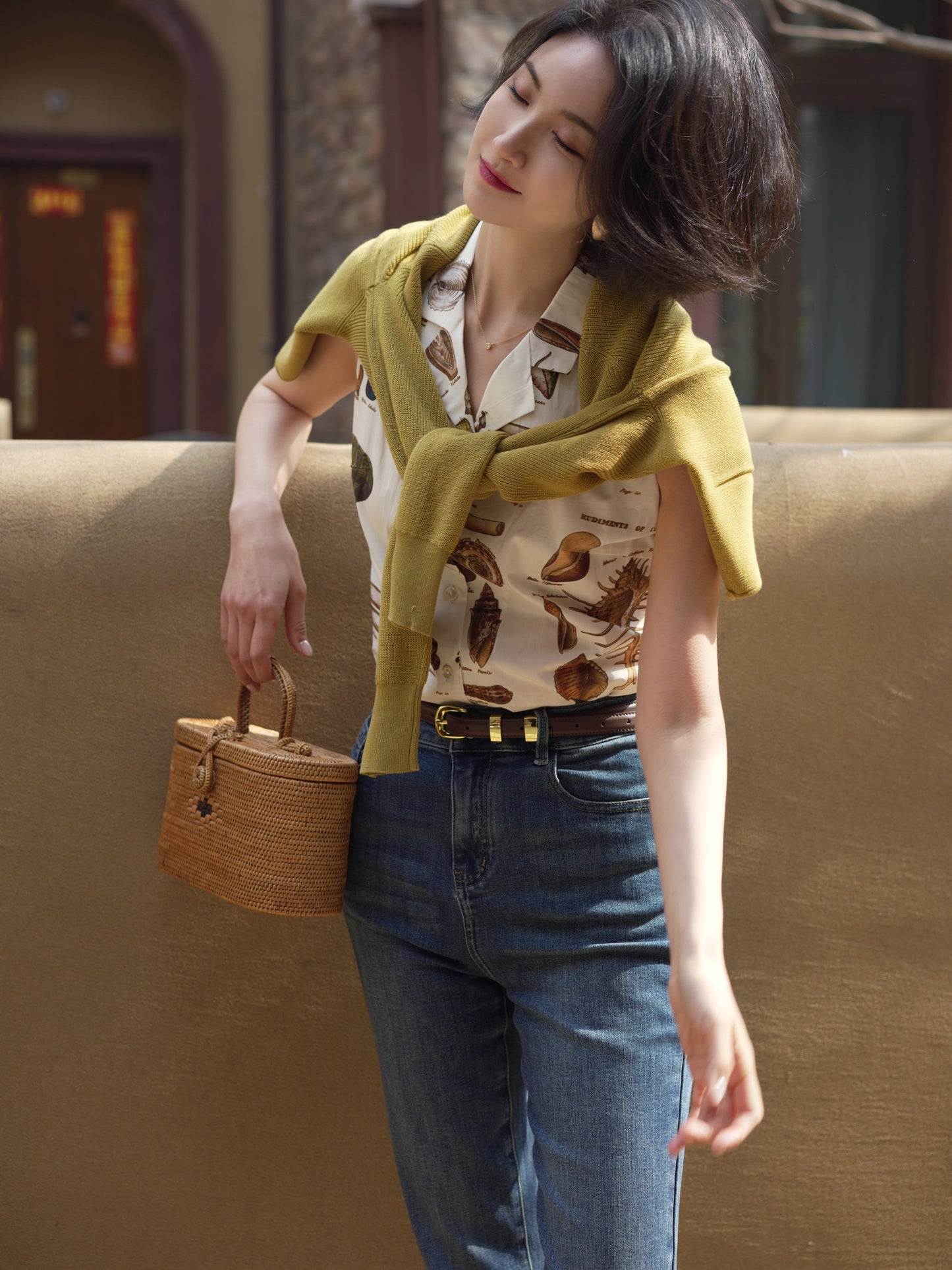 shell retro blouse