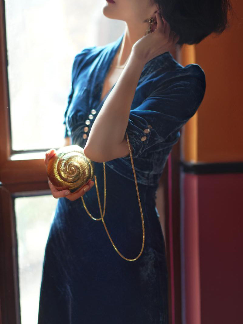 blue lady velvet dress