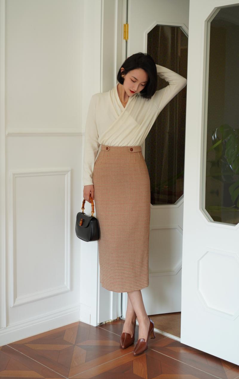 Orange brown houndstooth tweed tube skirt