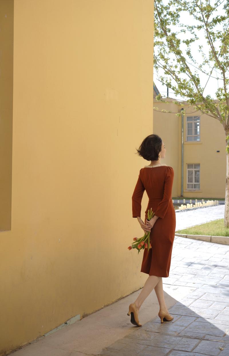 Orange Lady Classical Dress