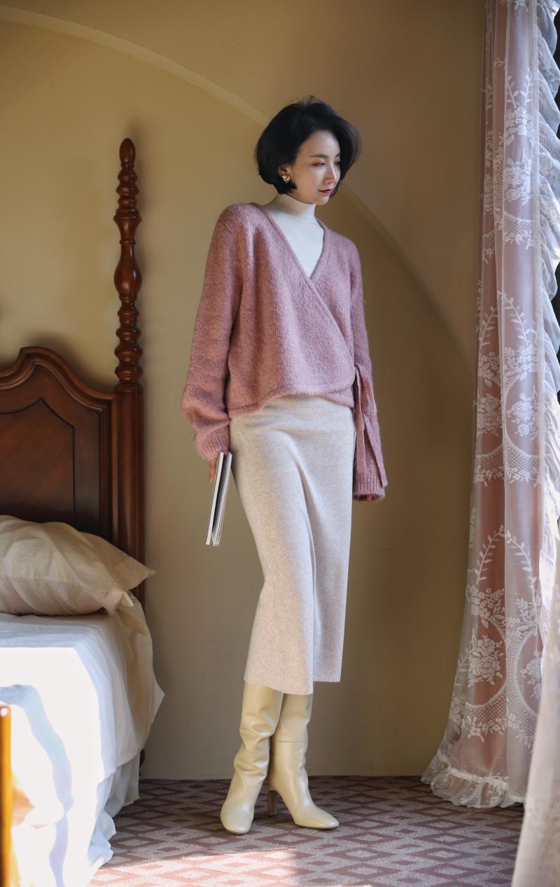 Lady Wool Knit Cardigan