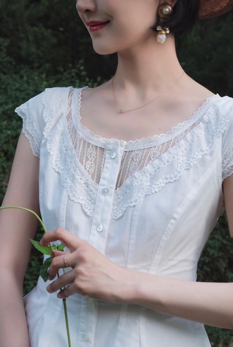 Pure white embroidered flare French blouse